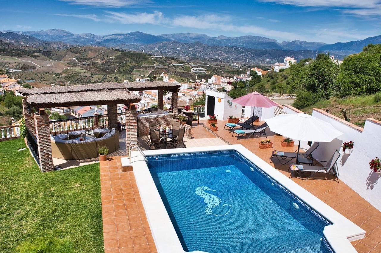 Casa Las Torres B&B Iznate Kültér fotó