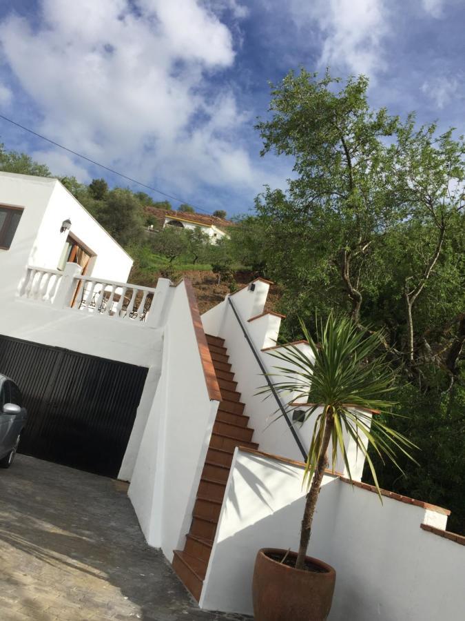 Casa Las Torres B&B Iznate Kültér fotó