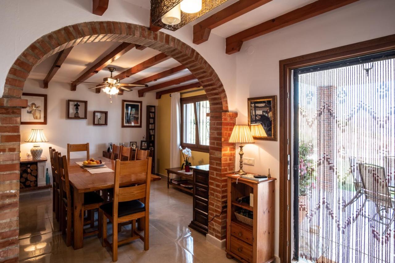 Casa Las Torres B&B Iznate Kültér fotó