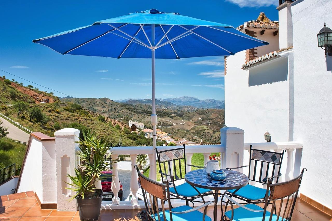 Casa Las Torres B&B Iznate Kültér fotó