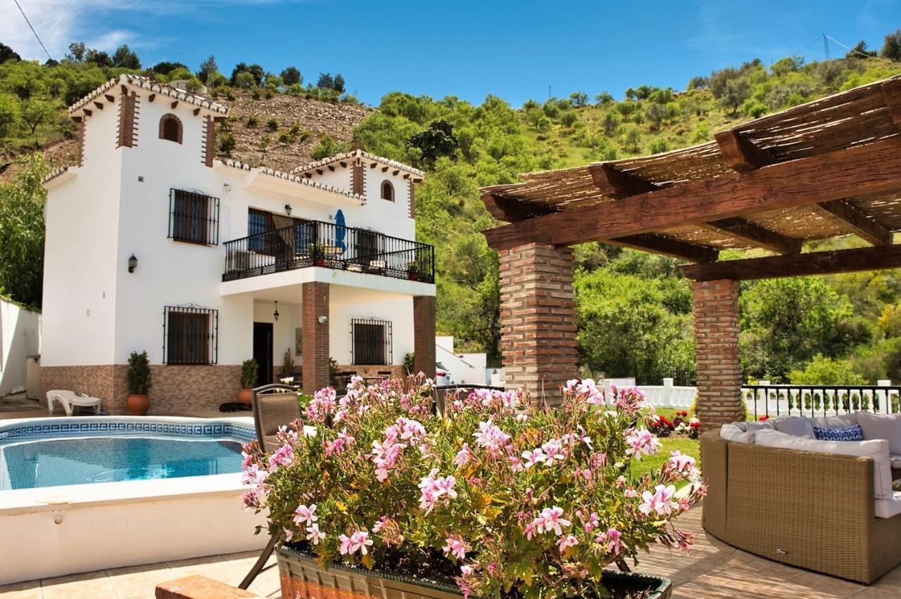 Casa Las Torres B&B Iznate Kültér fotó