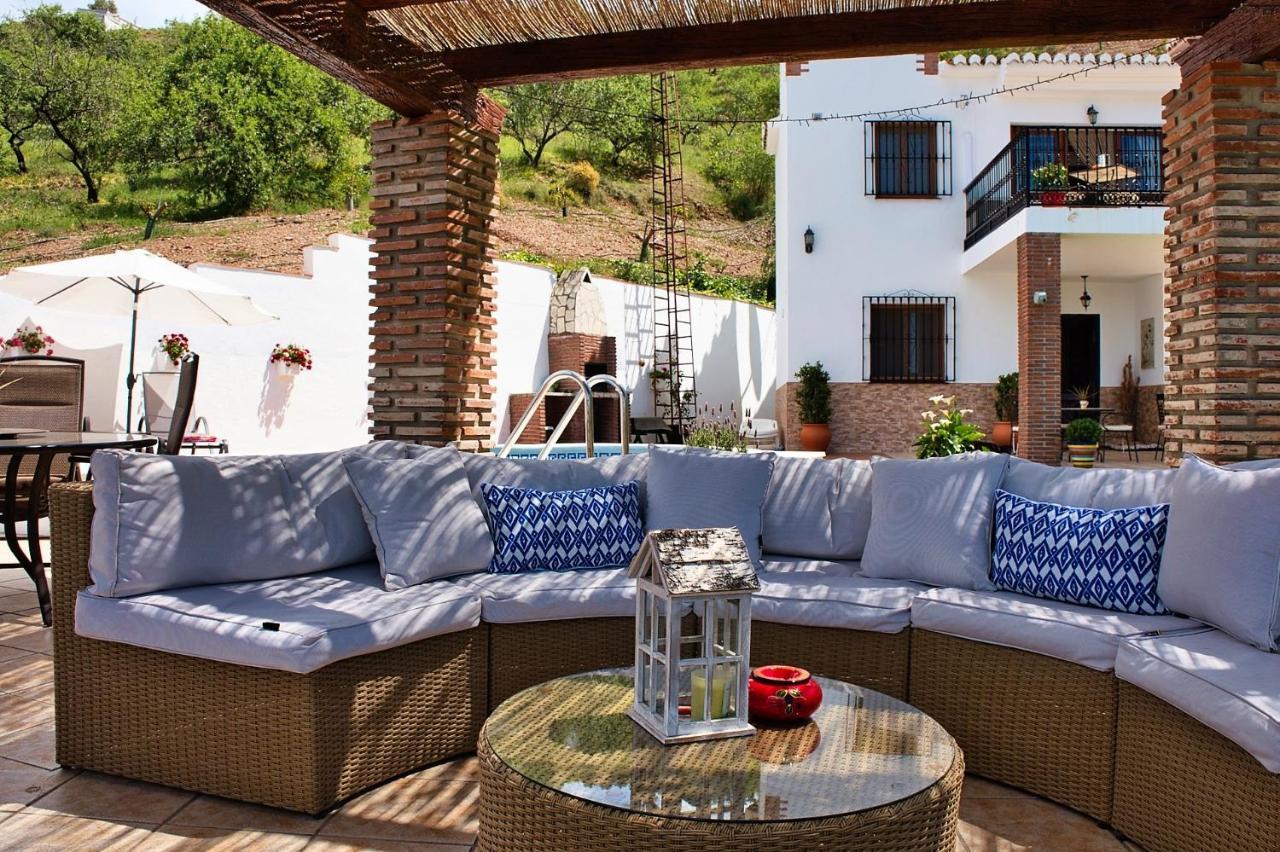 Casa Las Torres B&B Iznate Kültér fotó