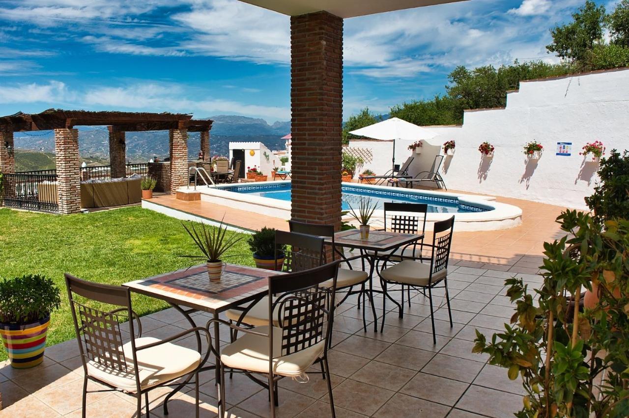 Casa Las Torres B&B Iznate Kültér fotó